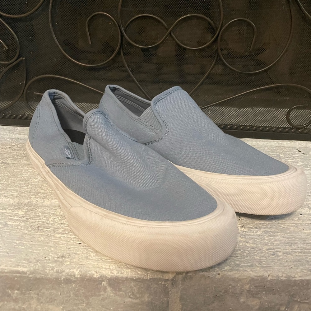STRAYE Lenox slate slip on shoes